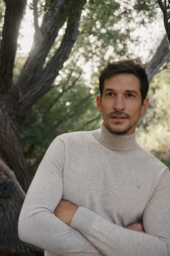 Ooto Camisola Gola Alta Ecru Hot