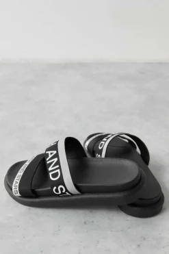 Dash and Stars Chinelos-Chinelos Tiras Logo Cinzento