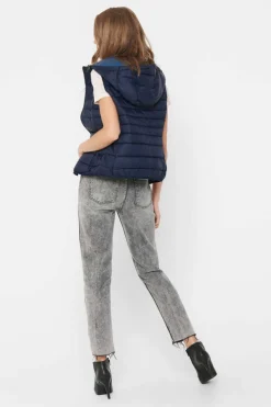 Only Coletes-Colete Acolchoado Com Capuz.