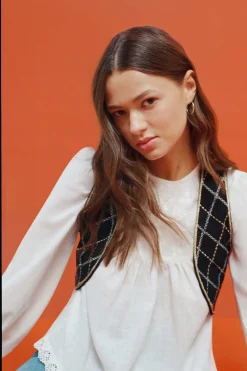 High Spirits Coletes-Saddle Vest