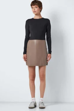 Noisy May Saias-Saia Curta Polipele