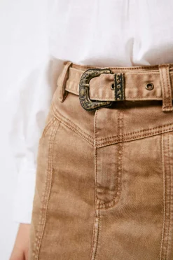 High Spirits Saias-Saia Hunter