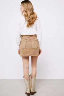 High Spirits Saias-Saia Hunter