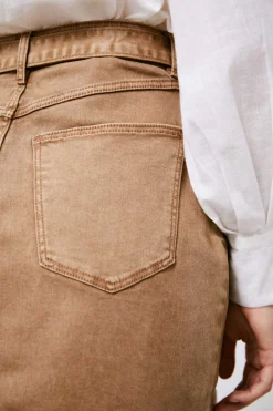 High Spirits Saias-Saia Hunter