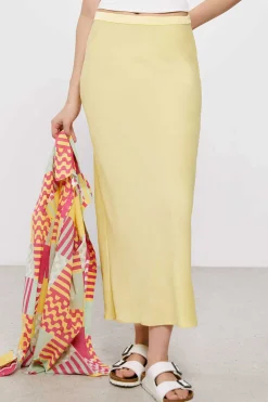 High Spirits Saias-Saia Mango
