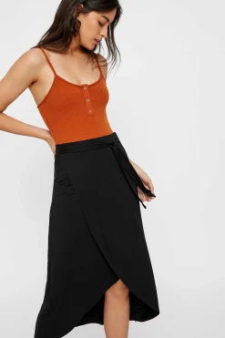 Pieces Saias-Saia Midi Com Fecho Em Forma De Laco.