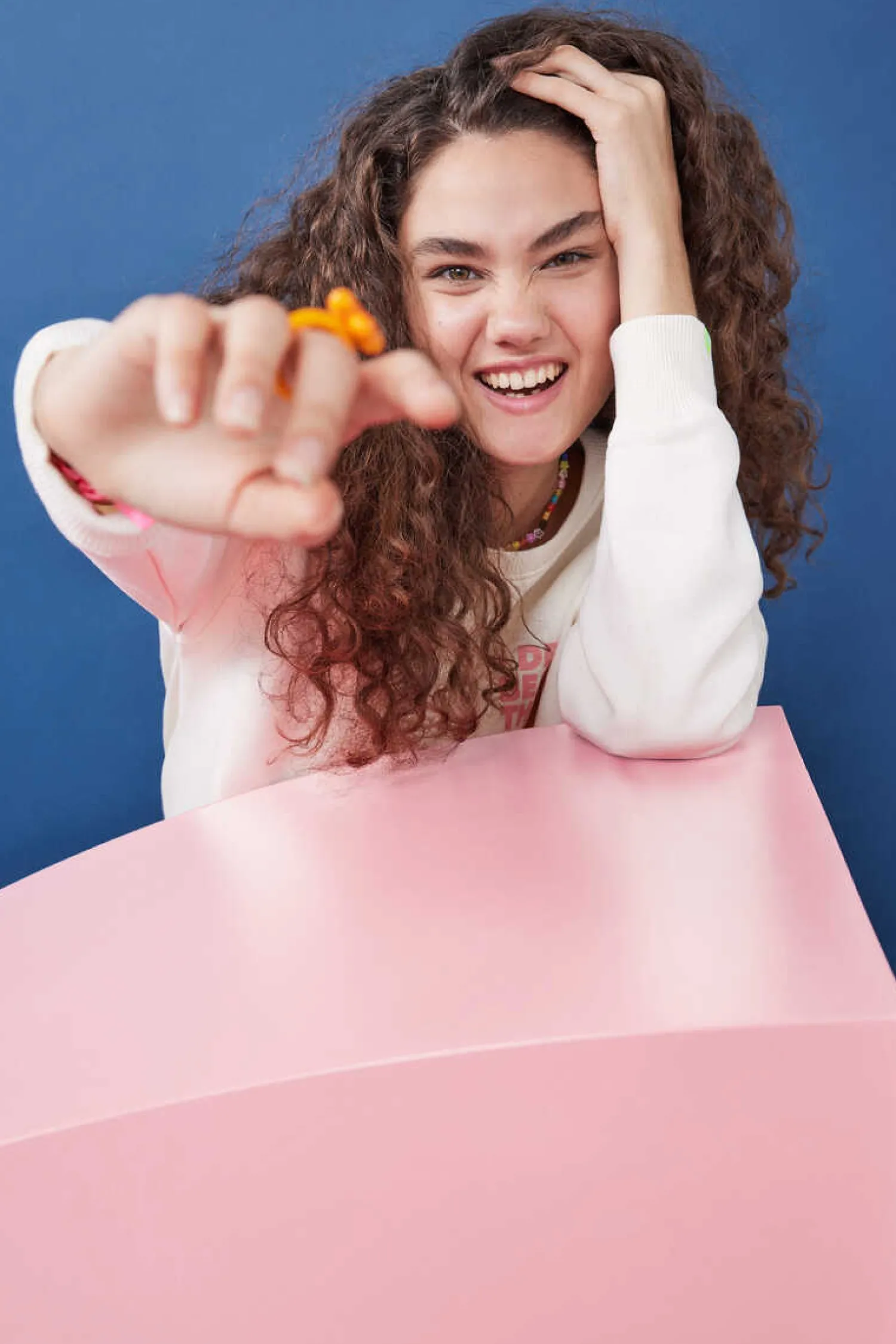 HI&BYE Sweatshirts-Sweatshirt Felpa Branca Logo Manga