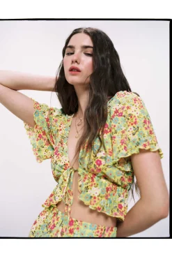 High Spirits T-Shirts-Top Catalina