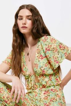 High Spirits T-Shirts-Top Catalina