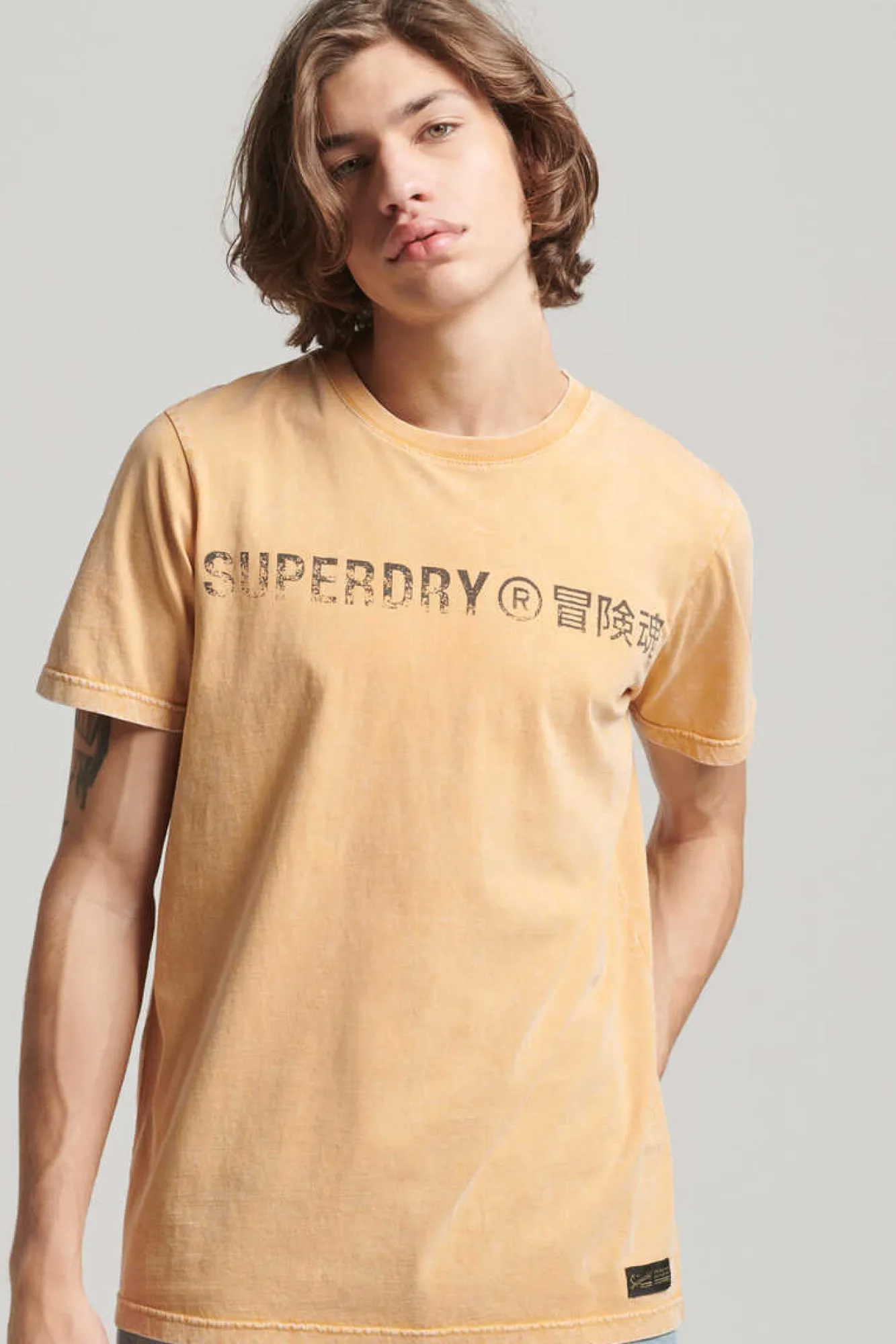 Superdry T-Shirt Com Logo Vintage Logo Corporate Camelo Sale